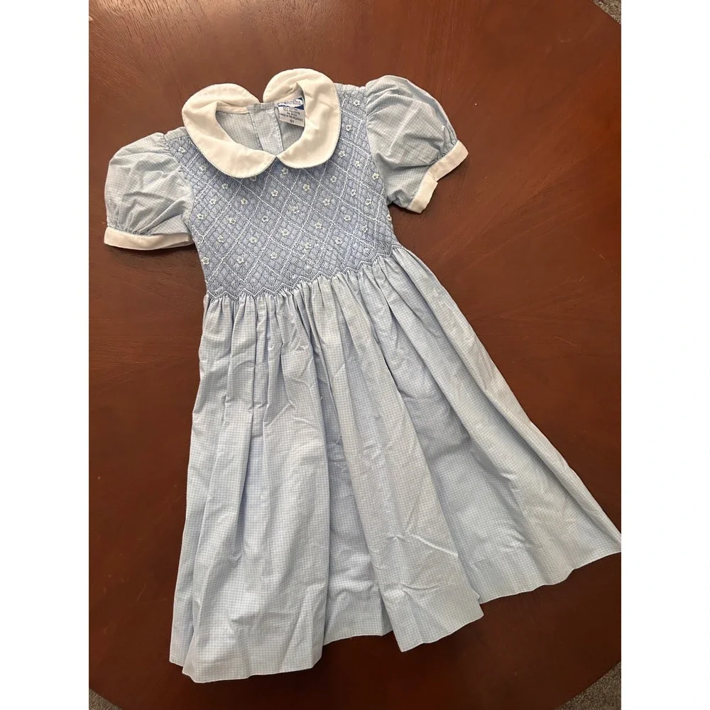 Carriage Boutiques Girls Blue Gingham Smocked Floral Peter Pan Collar Dress 6Y
